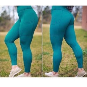 Curves n combat boots leggings